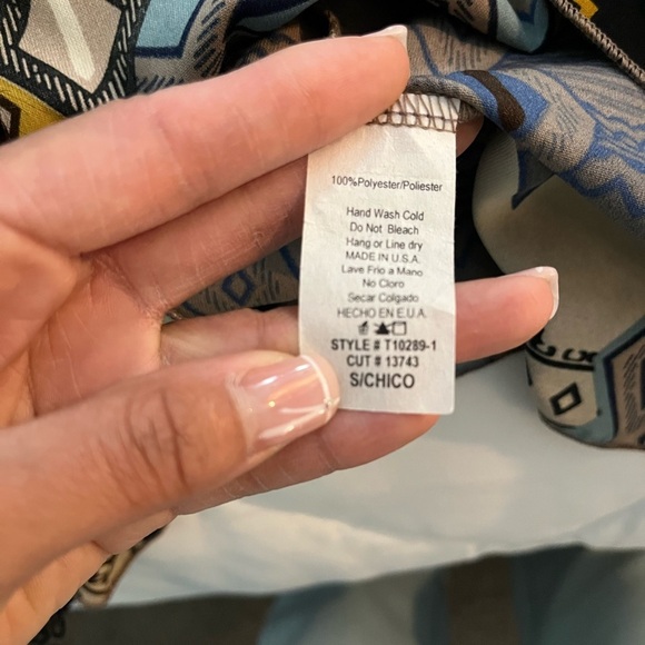 Love Culture Aztec Crop Blouse - Picture 6 of 6